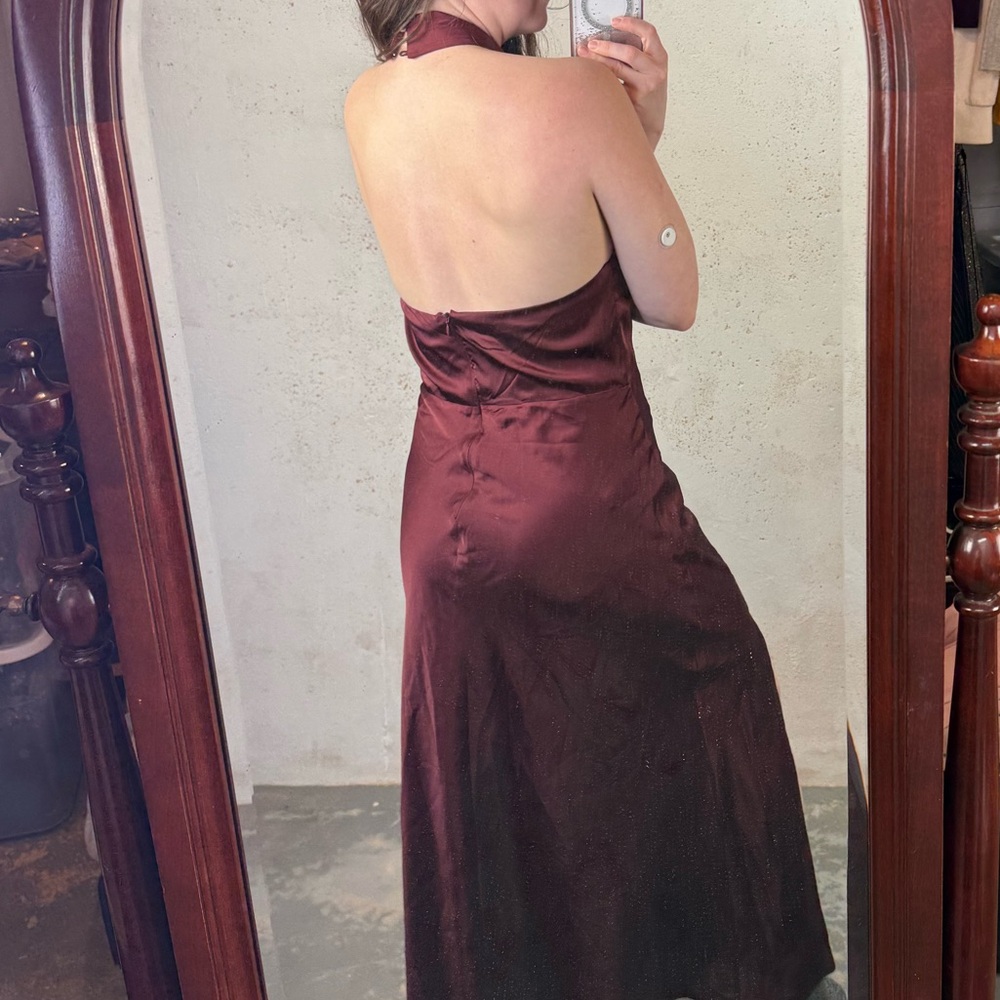 Astr The Label Marissa Satin Halter Neck Midi Dress in Deep Wine NEW Size Large - Picture 5 of 12